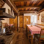 Stary Hostinec Guest house 2*