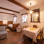 Stary 2* Banská Štiavnica