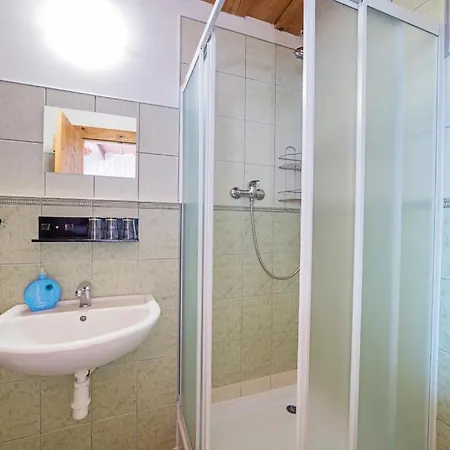 老客栈膳食公寓酒店 Banská Štiavnica