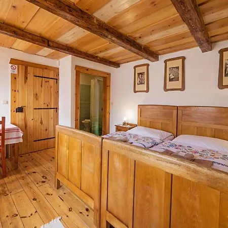 老客栈膳食公寓酒店 2* Banská Štiavnica