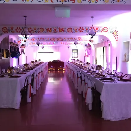 老客栈膳食公寓酒店 招待所 Banská Štiavnica